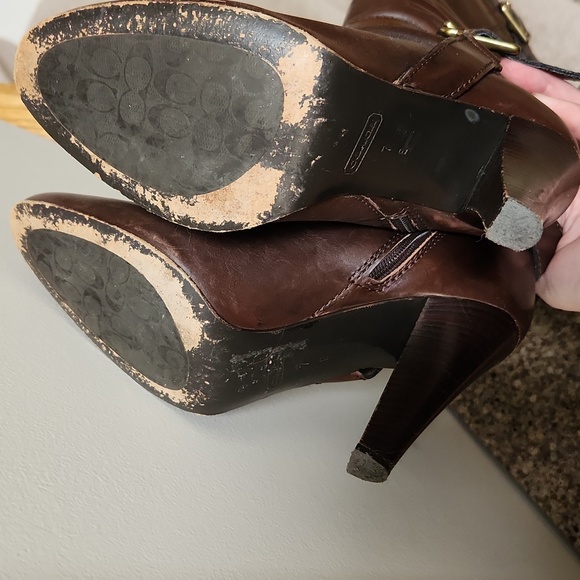 Coach Tall heeled Boots Q248 Monet.  SIZE 7B - Picture 7 of 12